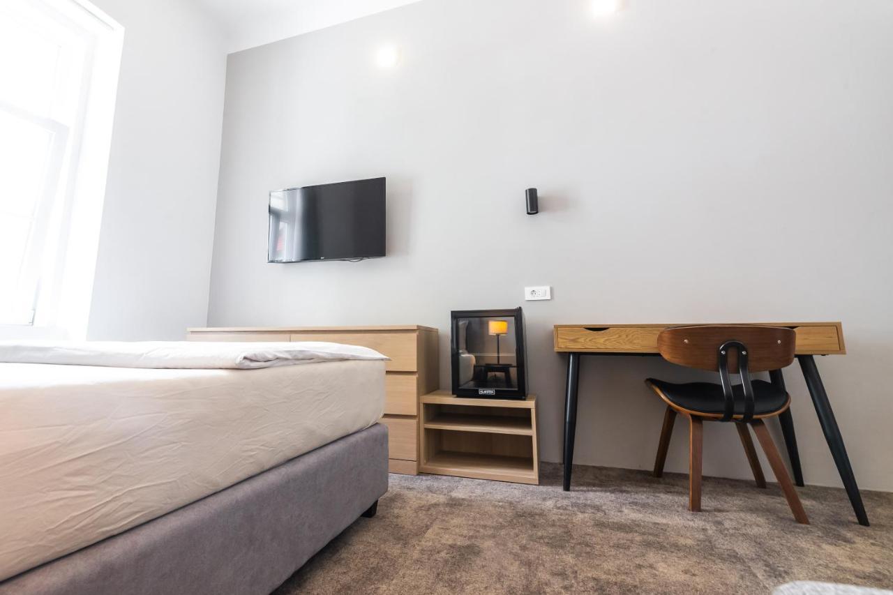 Opera Hotel 3*