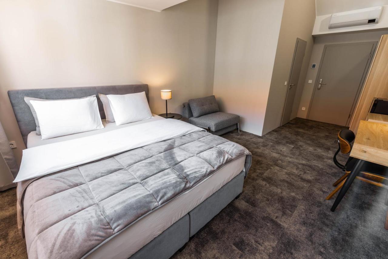 Opera Hotel 3*